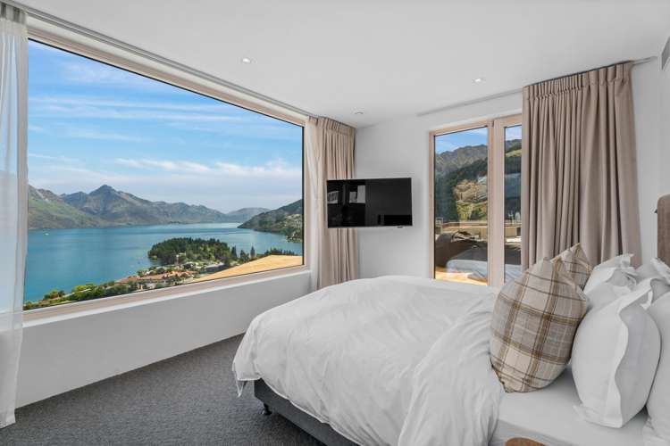 32 Edinburgh Drive Queenstown_15