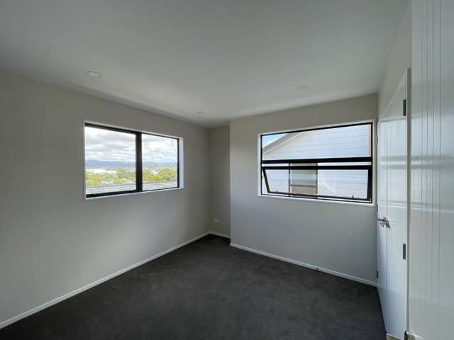 12/10 Newington Road Henderson_3