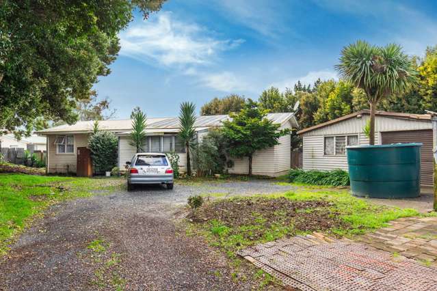 8 Harwell Place Mangere_1