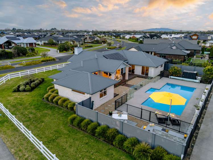 85 Alan Livingston Drive_1