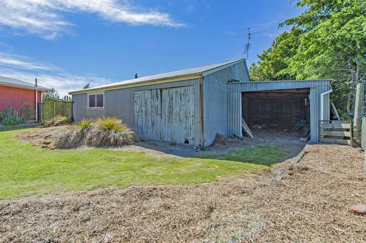 91 West Coast Road Sheffield_16