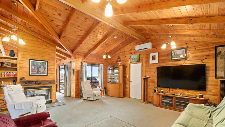 76 Brick Bay Drive Sandspit_11