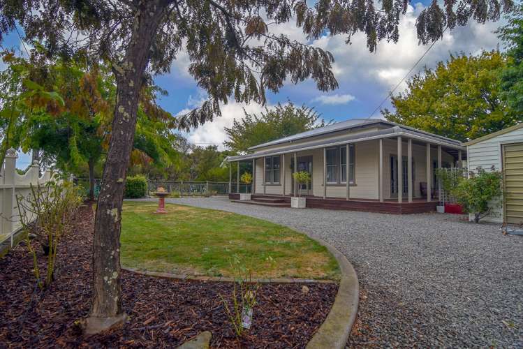 5 Clifton Avenue Carterton_17