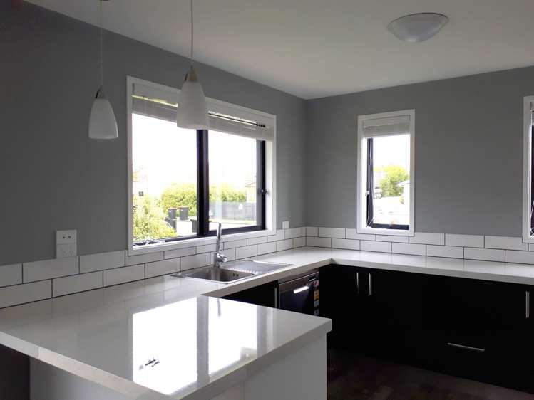 6 Stirling Street Windsor_5