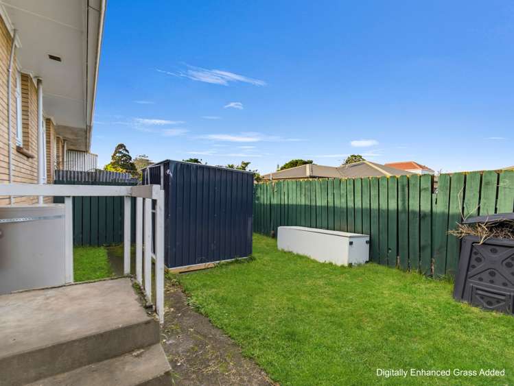 2/24a Vine Street Mangere East_20