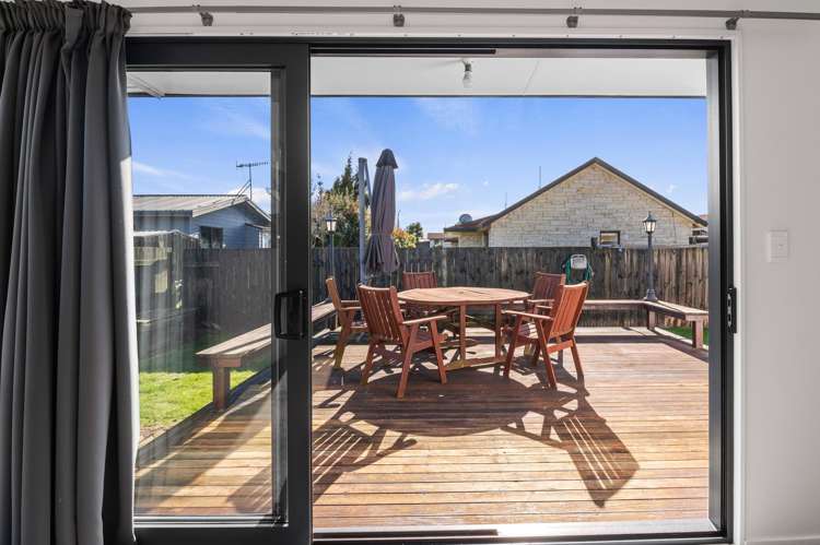 9a Holland Street Glenholme_12