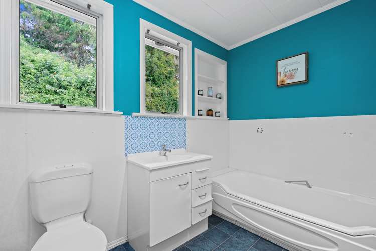 128 Clyde Road Wairoa_16