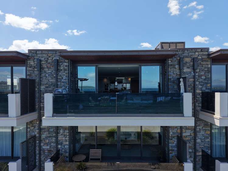 8/88 Lake Terrace Taupo_19