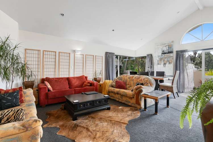 2 Mollyhawk Rise Arkles Bay_10