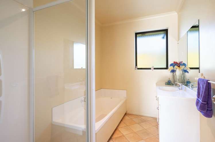 3 William Palmer Place Brightwater_7