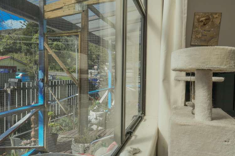 18 Thompson Street Greymouth_11