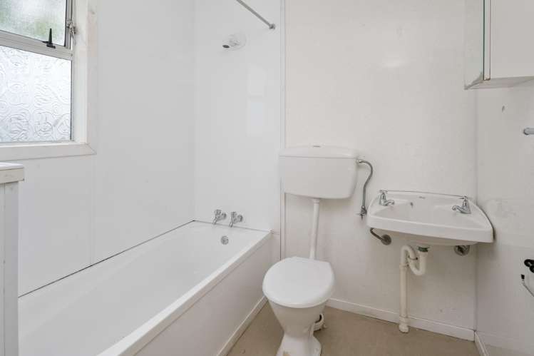 1-6/2 Percy Street Blenheim_16