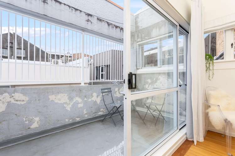 1/12 East Street Auckland Central_5