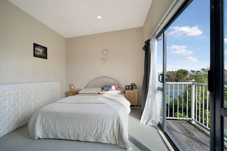 18/8 Soljak Place Mt Albert_10