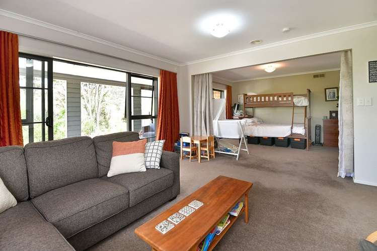 38 Beauvoir Avenue Matakatia_14