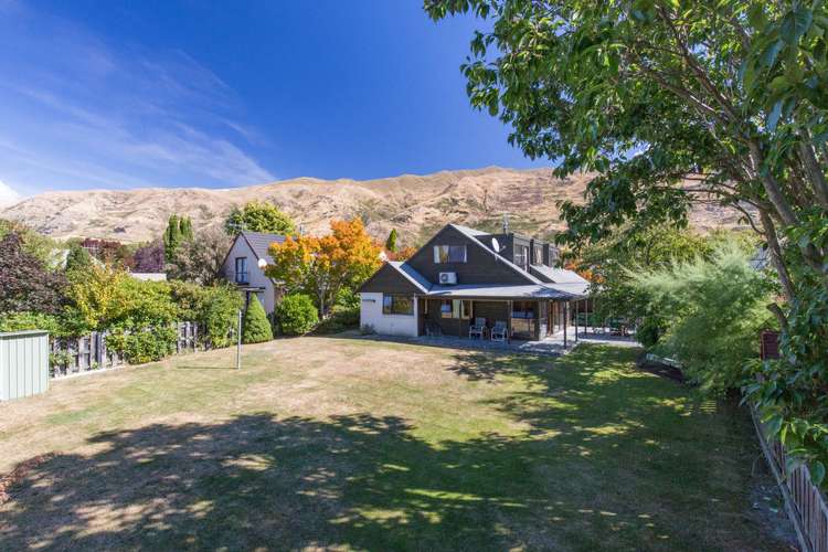 24 Sargood Drive Wanaka_1