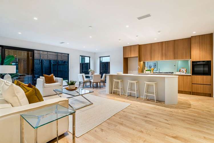 50 Tipu Crescent Wainui_12