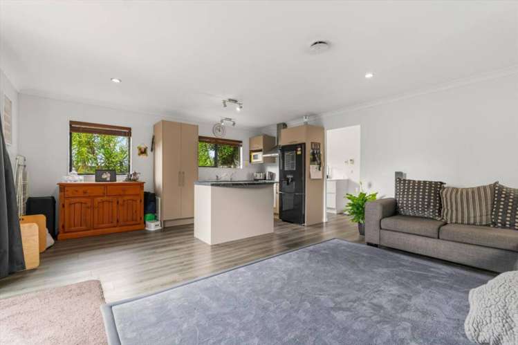 35C Esmeralda Street Welcome Bay_6