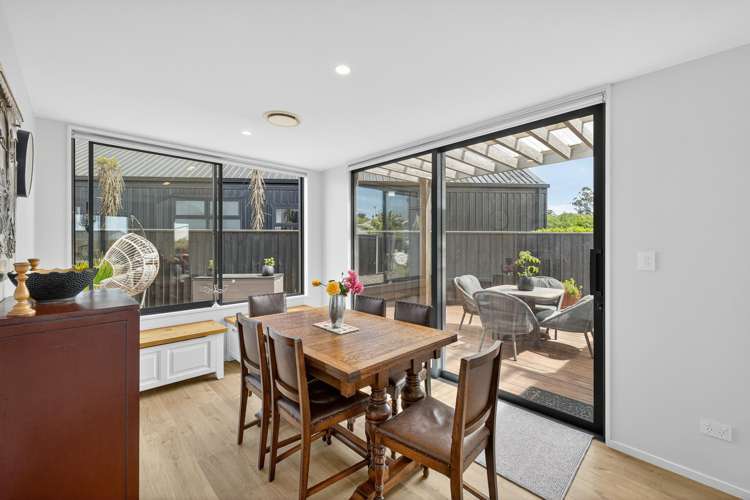 32 Carnaveron Drive_4