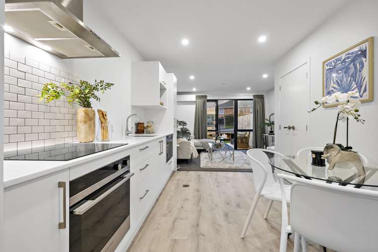 2c Bertrand Road Mount Wellington_12