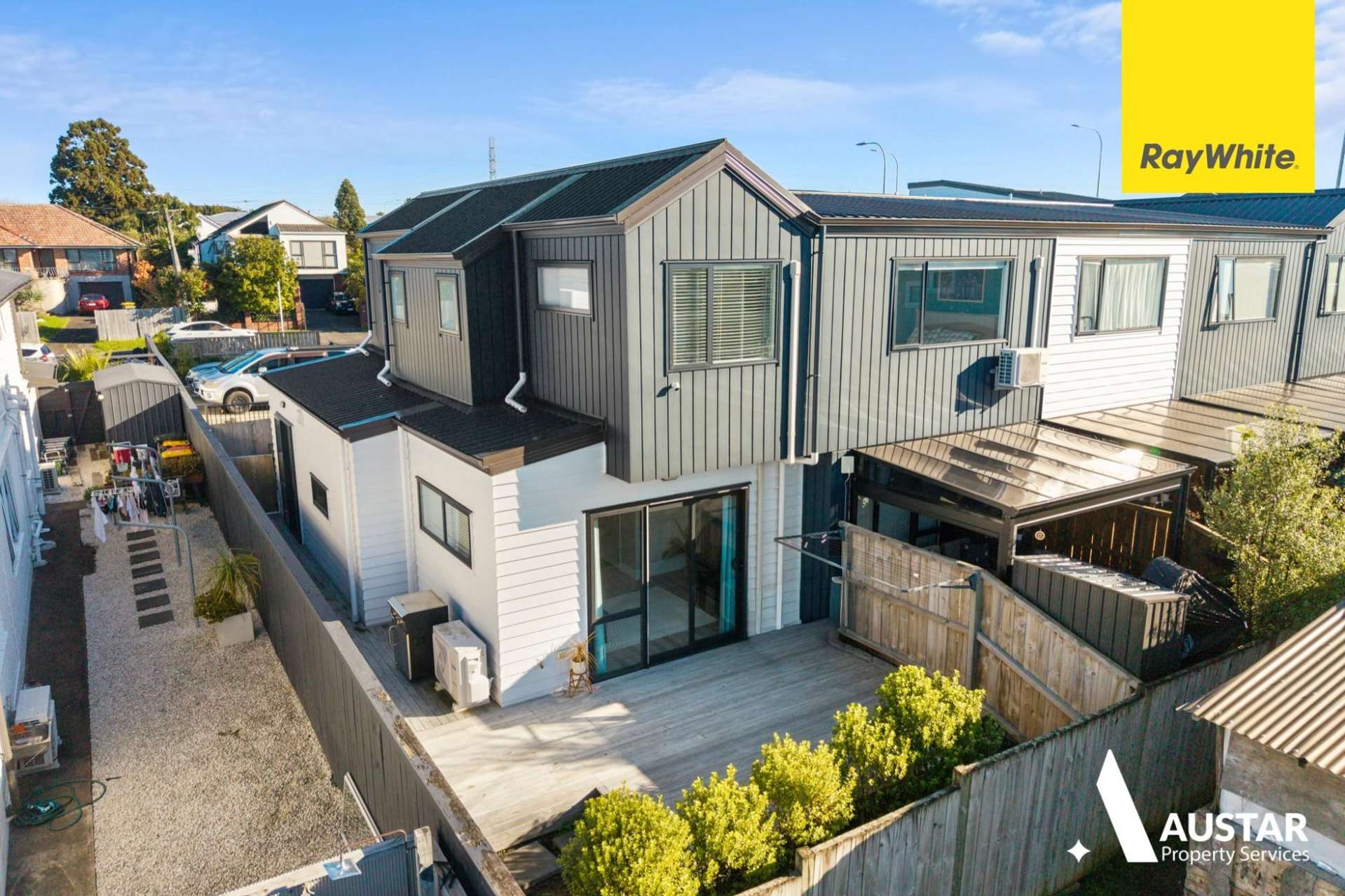 8/285 Te Atatu Road Te Atatū South_0