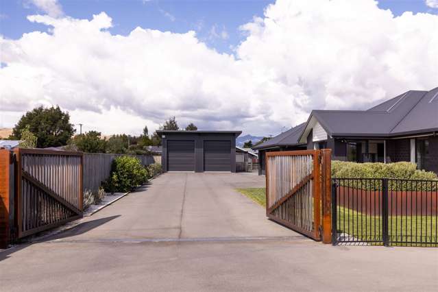 37 Birchwood Avenue Burleigh_1