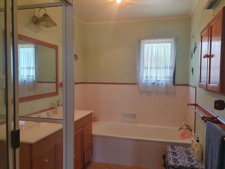 102 Hays Place Thames_35
