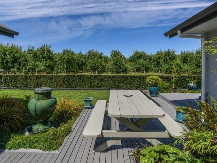 6 Aiden Lane Raureka_2