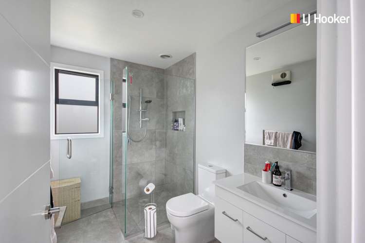 5 Mellay Mews Mosgiel_17