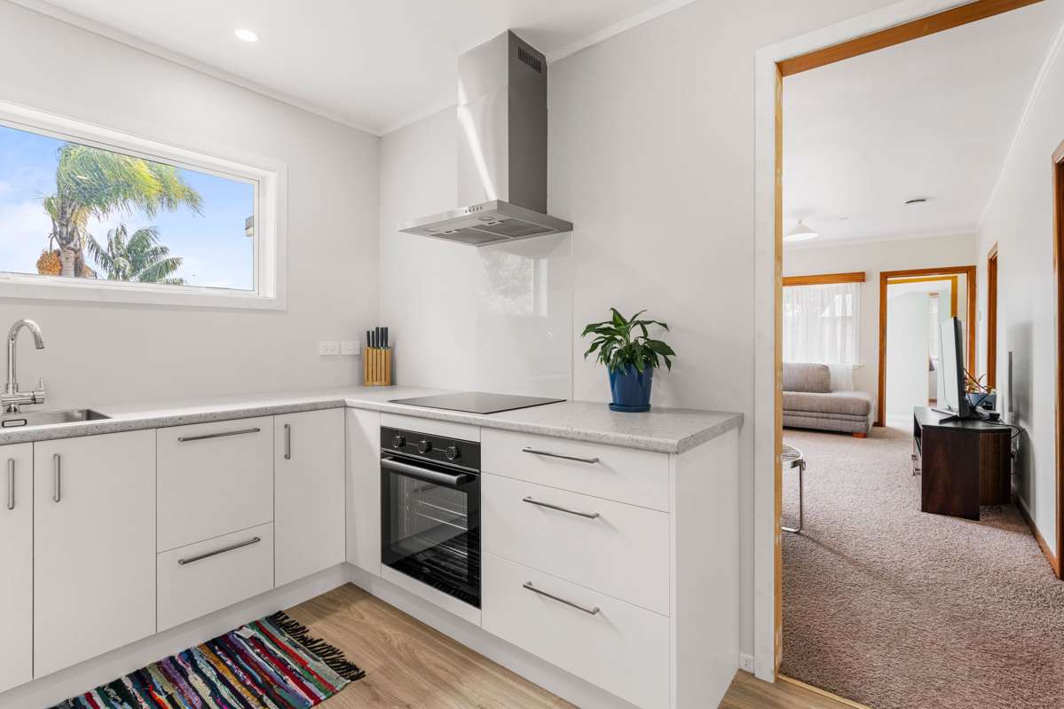 49 Colville Road_3