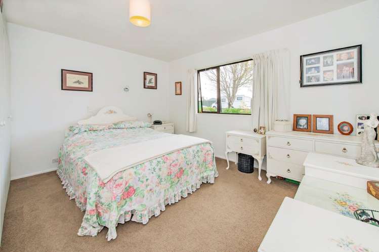 8 Saint James Street Southbridge_7