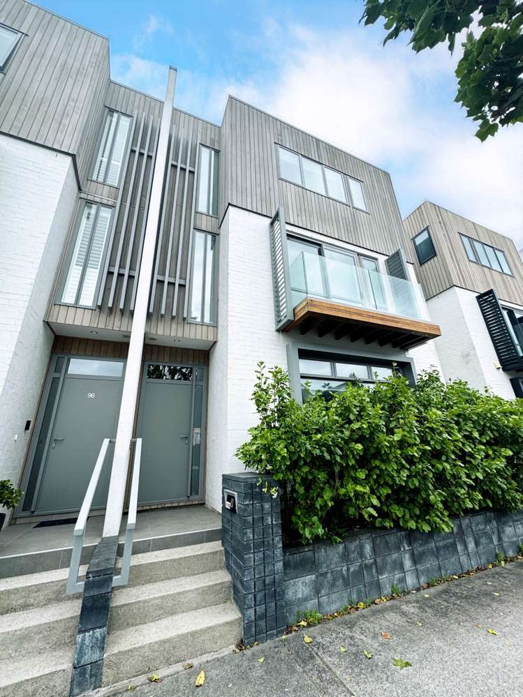 98 Hobsonville Point Road Hobsonville_9