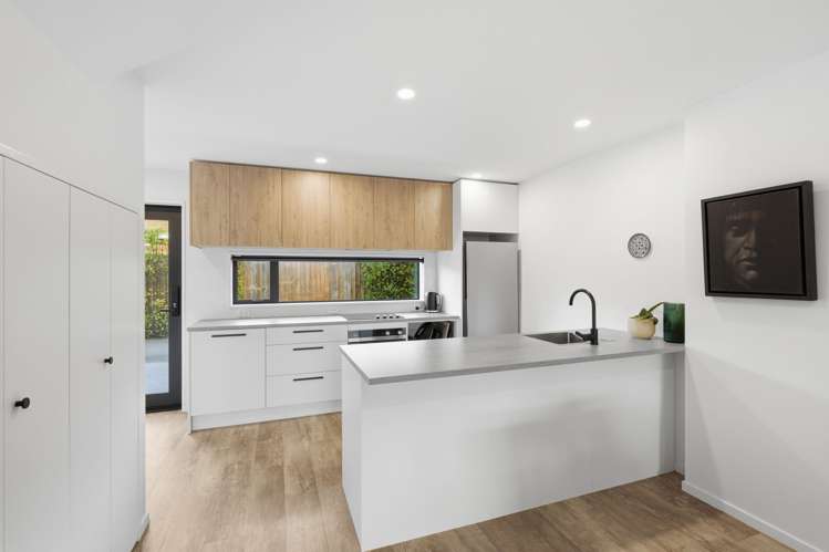 4/62 Antigua Street Addington_3