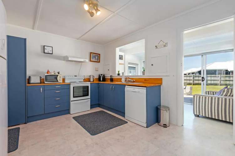 81 Seabury Avenue Foxton Beach_1