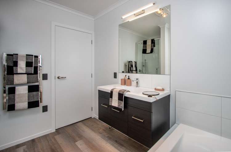 1 Carmine Crescent Appleby_13