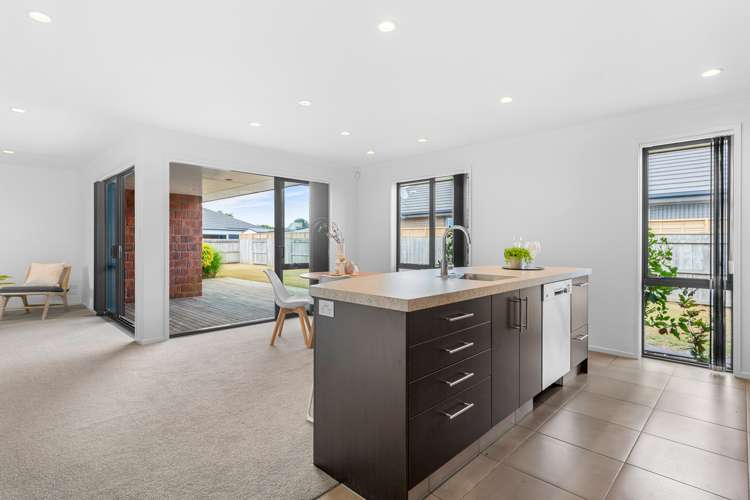 20 Kowi Lakes Drive One Tree Point_20