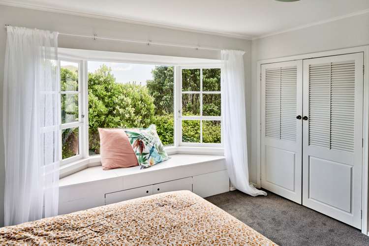 2 Parklands Drive Karori_11