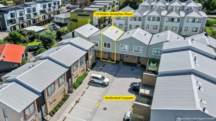 19 Helen Jenepher Lane Mount Wellington_16