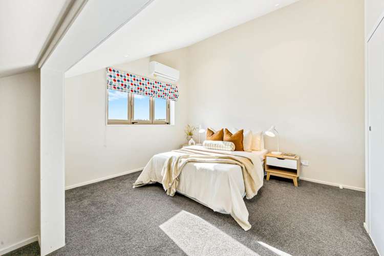 4 Terry Street Blockhouse Bay_13