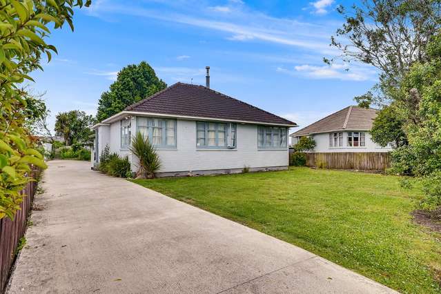 25 & 25A Paul Crescent Fairfield_2