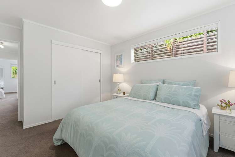 65B Barr Street Kenmure_12