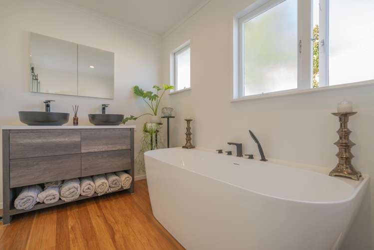 207a Tuck Road Whangamata_14