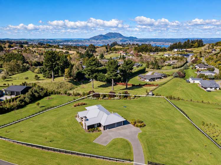 7 Lochinvar Lane_1