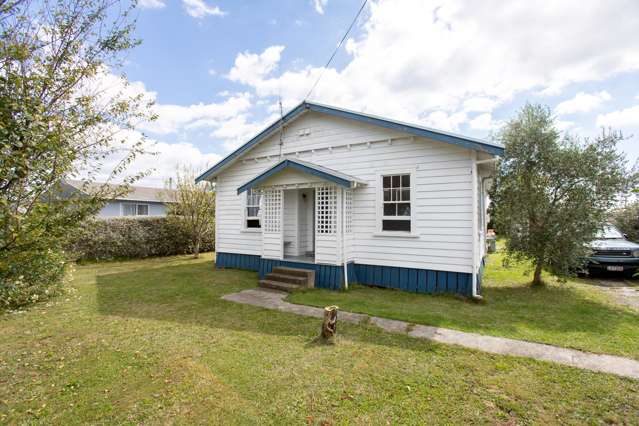 CHARMING BUNGALOW BEAUTY