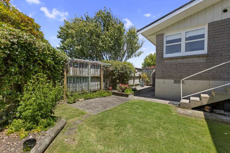 1 Cherrywood Drive Otumoetai_14