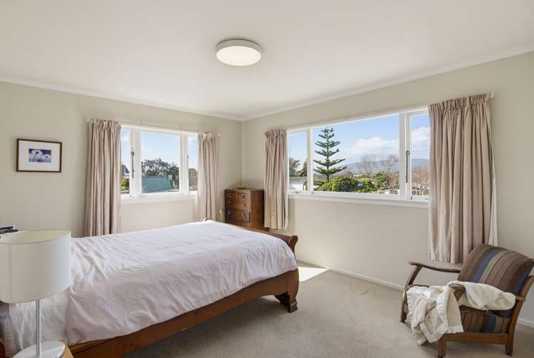 9 Kirkway Raumati Beach_16
