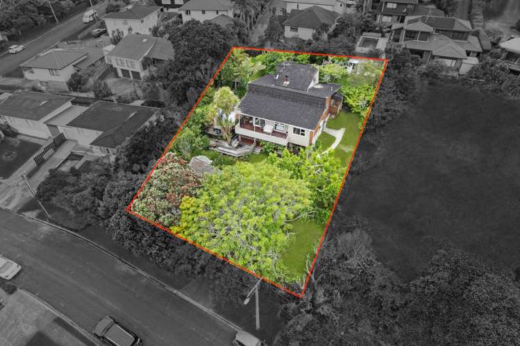 8 Philson Terrace Browns Bay_9