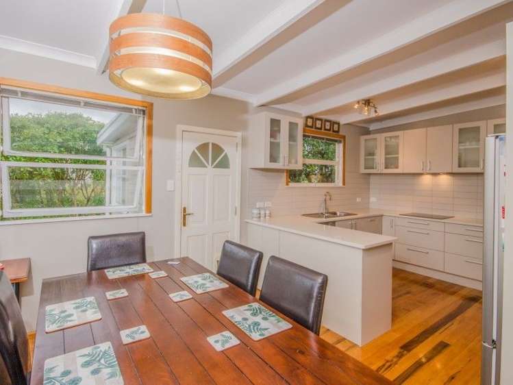 8a Malam Street Glen Eden_5