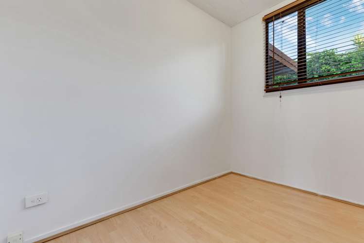 1/3 Little Barrier Avenue Manly_12