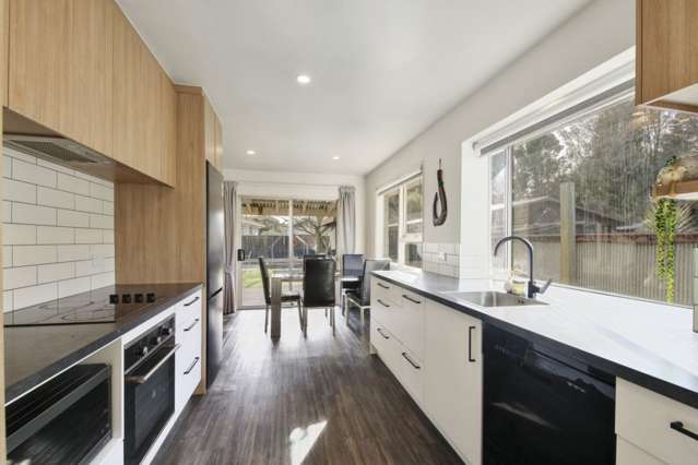 24 Woodend Road Woodend_1